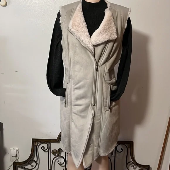 BeBe Grey Long Vegan Suede Moto Vest - Picture 2 of 8